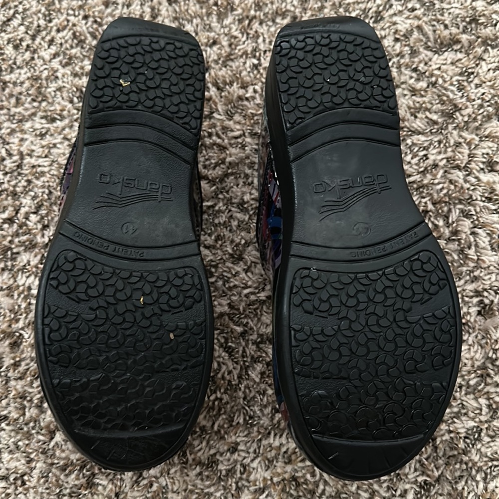 Dansko XP 2.0 Clogs - Picture 5 of 5